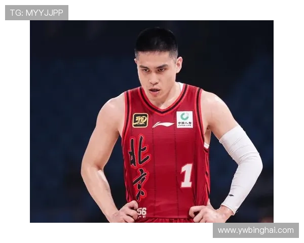 陈盈骏三分狂砍29分8助攻助胜